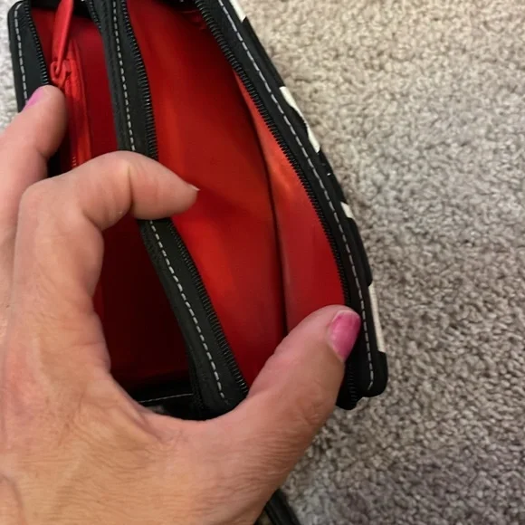 Polka dot black and white bag with wallet - Picture 8 of 8